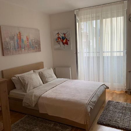 Downtown Apartment ノヴィ・サド エクステリア 写真