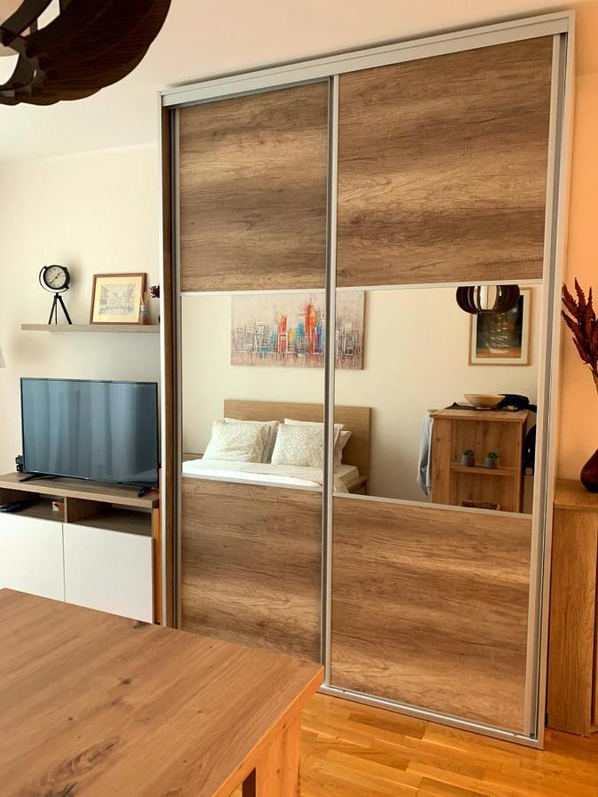 Downtown Apartment ノヴィ・サド エクステリア 写真