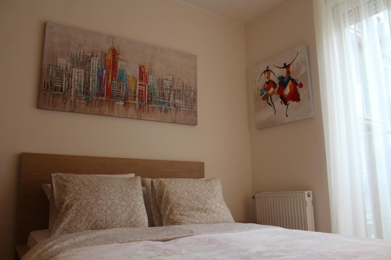 Downtown Apartment ノヴィ・サド エクステリア 写真